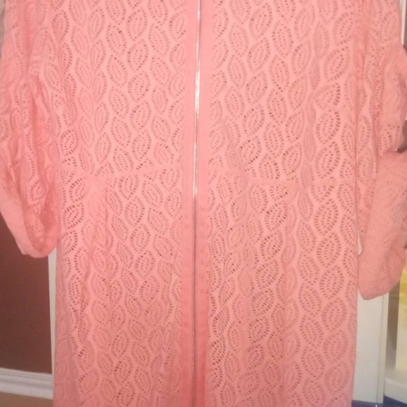 Women's Leaf Weave Jacket or cover up in Coral L/XL - Picture 2 of 5